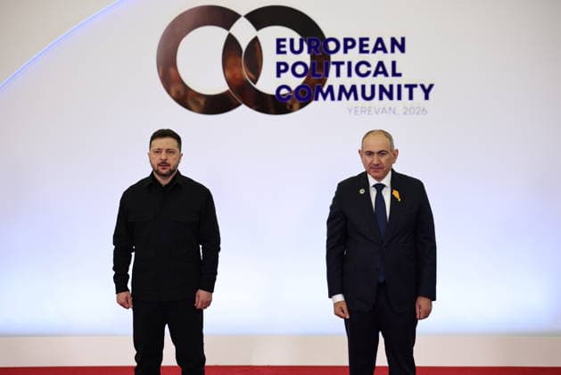 8th European Political Community summit in Yerevan YEREVAN, ARMENIA - MAY 4: (----EDITORIAL USE ONLY - MANDATORY CREDIT - EPC ARMENIA HANDOUT - NO MARKETING NO ADVERTISING CAMPAIGNS - DISTRIBUTED AS A SERVICE TO CLIENTS----) Armenia s Prime Minister Nikol Pashinyan welcomes Ukraine s President Volodymyr Zelensky during the 8th European Political Community (EPC) summit in Yerevan, Armenia on May 4, 2026. EPC Armenia Anadolu Yerevan Armenia. Editorial use only. Please get in touch for any other usage.  Copyright: x2026xAnadoluxEPCxArmeniax