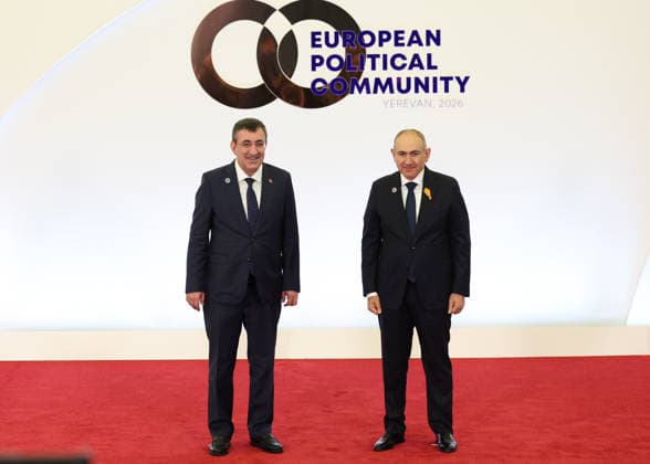 8th European Political Community Summit in Armenia YEREVAN, ARMENIA - MAY 4: Armenian Prime Minister Nikol Pashinyan welcomes the Turkish Vice President Cevdet Yillmaz during the opening ceremony of the 8th European Political Community Summit in Yerevan, Armenia, on May 4, 2026. Ahmet Okur Anadolu Yerevan Armenia. Editorial use only. Please get in touch for any other usage.  Copyright: x2026xAnadoluxAhmetxOkurx