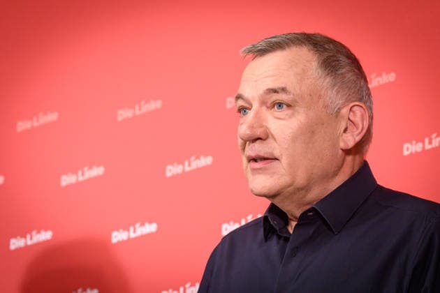 Berlin, Press conference Die Linke with Jan van Aken Press conference of the party Die Linke with Jan van Aken Co Chairman Die Linke on current political issues on 04 05 2026 at Karl Liebknecht Haus in Berlin Berlin Karl Liebknecht Haus Berlin Germany