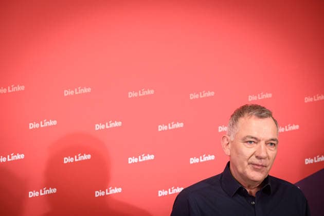 Berlin, Press conference Die Linke with Jan van Aken Press conference of the party Die Linke with Jan van Aken Co Chairman Die Linke on current political issues on 04 05 2026 at Karl Liebknecht Haus in Berlin Berlin Karl Liebknecht Haus Berlin Germany