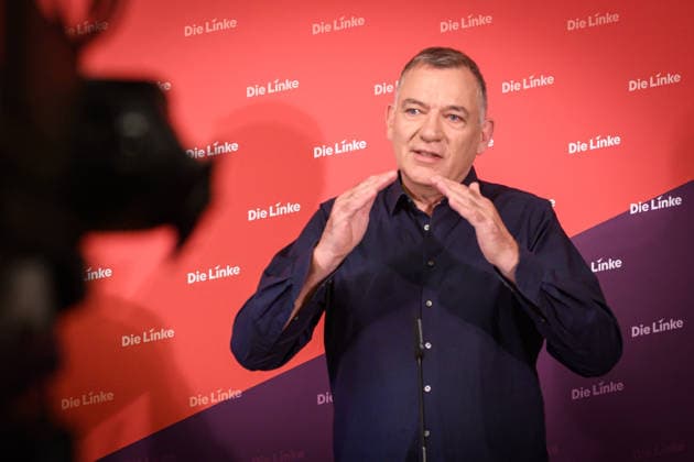 Berlin, Press conference Die Linke with Jan van Aken Press conference of the party Die Linke with Jan van Aken Co Chairman Die Linke on current political issues on 04 05 2026 at Karl Liebknecht Haus in Berlin Berlin Karl Liebknecht Haus Berlin Germany