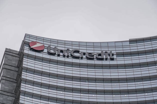 MILAN - UniCredit Group headquarters on the day of the special board meeting with CEO Andrea Orcel. May 4th  Copyright: xEmanuelexRobertoxDexCarlix xipa-agency.netx xEMANUELExDExCARLIx IPA_Agency_IPA74426963
