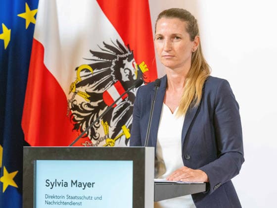 20260504 Lagebericht zum Verfassungsschutz mit dem Innenminister WIEN, OESTERREICH - MAI 4: Direktorin Sylvia Mayer (Direktion Staatsschutz und Nachrichtendienst) beim Lagebericht - zum Verfassungsschutz mit dem Innenminister im Bundesministerium fuer Inneres am 4. Mai 2026 in Wien, Oesterreich. 260504_SEPA_10_027 Copyright: xMichaelxIndrax SEPAxMedia