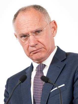 20260504 Lagebericht zum Verfassungsschutz mit dem Innenminister WIEN, OESTERREICH - MAI 4: Bundesminister fuer Inneres Gerhard Karner (OeVP) beim Lagebericht - zum Verfassungsschutz mit dem Innenminister im Bundesministerium fuer Inneres am 4. Mai 2026 in Wien, Oesterreich. 260504_SEPA_10_031 Copyright: xMichaelxIndrax SEPAxMedia