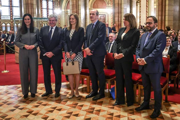 National Election Office awards certificates handed to members of Hungarian Parliament BUDAPEST, HUNGARY - MAY 4: (L to R) Orban Anita, Deputy Prime Minister and Minister of Foreign Affairs, Kapitany Istvan, Minister of Economy and Energy, Agnes Forsthoffer, vice president of the TISZA party, Zsolt Hegedus, Minister of Health and Andras Karman, Minister of Finance (all from TISZA party) are seen as the National Election Office (NVI) awards certificates of mandate to Members of Parliament elected from national party lists in the 2026 general parliamentary elections, following the finalization of the national list results, in Budapest, Hungary on 4th May 2026. Robert Nemeti Anadolu Budapest Hungary. Editorial use only. Please get in touch f Copyright: x2026xAnadoluxRobertxNemetix