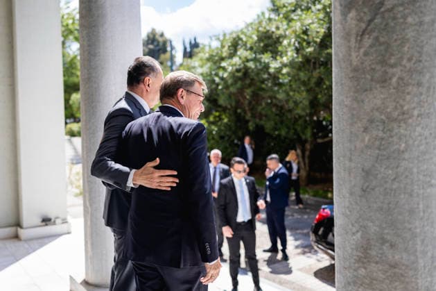 R L Johann Wadephul CDU , Federal Foreign Minister, and Giorgos Gerapetritis, Foreign Minister of Greece, photographed during a meeting in Athens, 04 05 2026 Photographed on behalf of the Foreign Office Athens Greece Copyright: xJulianexSonntag AAx