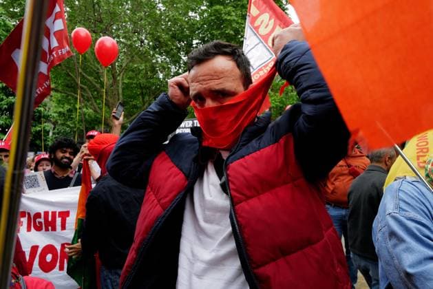 London Hosts Annual May Day March and Rally People gather in London for the annual May Day March and Rally on the Early May bank holiday, Monday, 4 May 2026. London England United Kingdom Copyright: xJoaoxDanielxPereirax