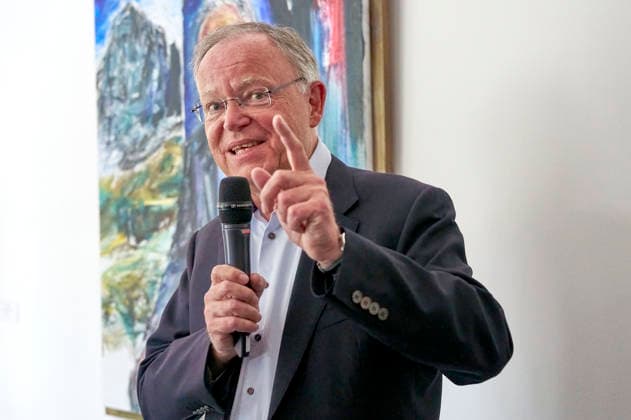 Stephan Weil at the unveiling of his portrait in the ancestral gallery of the State Chancellery of Lower Saxony Hanover, 04 05 2026 Foto:xU.xStammx xFuturexImagex weil_6520