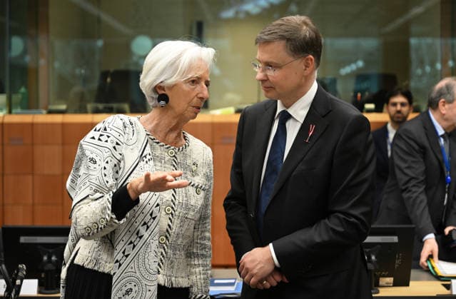 Eurozone Finance Ministers Meeting BRUSSELS, BELGIUM - MAY 4: President of the European Central Bank, Christine Lagarde (L) and European Commission Executive Vice President, Valdis Dombrovskis (R) attend the Eurozone Finance Ministers Meeting in Brussels, Belgium, on May 4, 2026. Dursun Aydemir Anadolu Brussels Belgium. Editorial use only. Please get in touch for any other usage.  Copyright: x2026xAnadoluxDursunxAydemirx