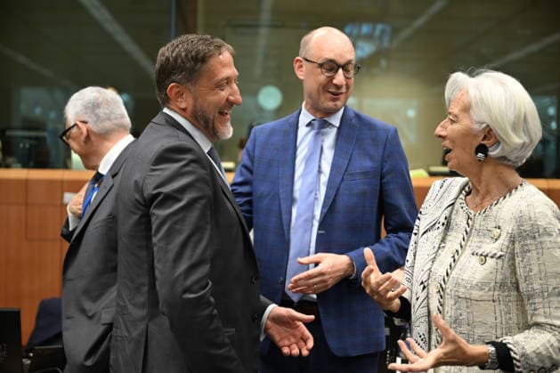 Eurozone Finance Ministers Meeting BRUSSELS, BELGIUM - MAY 4: Minister of Finance of Slovenia, Klemen Bostjancic (L), President of the European Central Bank, Christine Lagarde (R), and Minister of Finance of Belgium, Vincent Van Peteghem (C) attend the Eurozone Finance Ministers Meeting in Brussels, Belgium, on May 4, 2026. Dursun Aydemir Anadolu Brussels Belgium. Editorial use only. Please get in touch for any other usage.  Copyright: x2026xAnadoluxDursunxAydemirx
