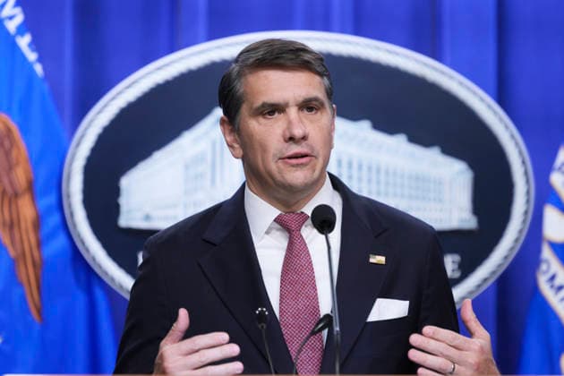 May 4, 2026, Washington, Distric Of Columbia, USA: Acting U.S. Attorney General Todd Blanche and White House office of Trade And Manufacturing Policy Director Peter Navarro speak about antitrust investigations and meat packers during a press conference, today on May 04, 2026 at Briefing Room DOJ in Washington DC, USA. Washington USA - ZUMAn298 20260504_znp_n298_011 Copyright: xLeninxNollyx