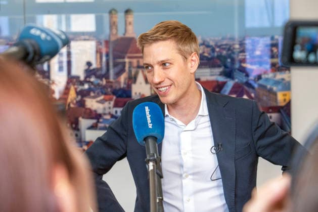 Dominik Krause, DIE GRÜNEN, new mayor of Munich, first day in office in the new mayors office in the town hall, gives press interviews, Munich, May 4, 2026 Germany, Munich, Dominik Krause, DIE GRÜNEN, new mayor of Munich, first day in office in the new mayors office in the town hall, rece