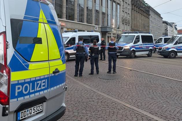 Leipzig, Saxony, Germany, 04 05 2026 Car drives into crowd in Leipzig The incident took place on Grimmaische Straße in the city center, the area between Augustusplatz and Ritterstraße was cordoned off Copyright: xdtsxNachrichtenagenturx dts_117563