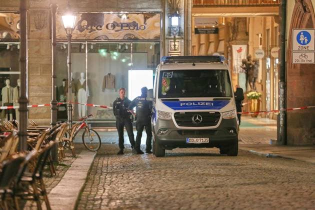 Leipzig, Saxony, Germany, 04 05 2026 Car drives into crowd in Leipzig The incident took place on Grimmaische Straße in the city center, the area between Augustusplatz and Ritterstraße was cordoned off Copyright: xdtsxNachrichtenagenturx dts_117583
