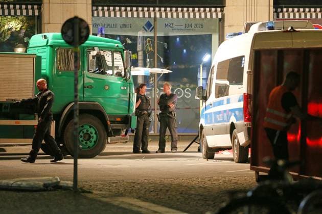 Leipzig, Saxony, Germany, 04 05 2026 Car drives into crowd in Leipzig The incident took place on Grimmaische Straße in the city center, the area between Augustusplatz and Ritterstraße was cordoned off Copyright: xdtsxNachrichtenagenturx dts_117589