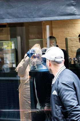 Robbery at Nos Montres Boutique - Paris Forensic police after the robbery of a luxury watch shop in the 8th arrondissement of Paris, France on May 4, 2026. The damage is estimated at 300,000 euros. Photo by Florian Poitout ABACAPRESS.COM Paris France  Copyright: xPoitoutxFlorian ABACAx