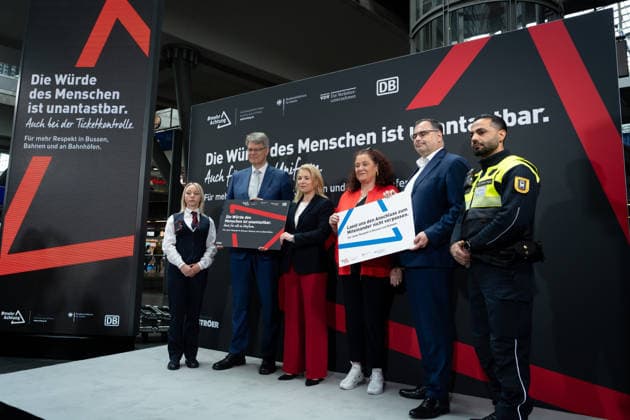 moreAttention, Respect Campaign, Berlin Presentation Advertising Campaign, Berlin, Federal Ministry of Transport, Deutsche Bahn, Patrick Schnieder, Federal Minister of Transport, Evelyn Palla, Chairwoman of the Management Board of Deutsche Bahn, Heike Moll, Chairwoman of the DB Group Works Council, Ingo Wortmann, President of the Berlin Transport Association Berlin GER
