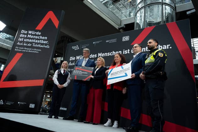 moreAttention, Respect Campaign, Berlin Presentation Advertising Campaign, Berlin, Federal Ministry of Transport, Deutsche Bahn, Patrick Schnieder, Federal Minister of Transport, Evelyn Palla, Chairwoman of the Management Board of Deutsche Bahn, Heike Moll, Chairwoman of the DB Group Works Council, Ingo Wortmann, President of the Berlin Transport Association Berlin GER