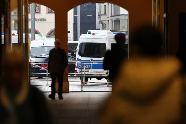 Leipzig, Saxony, Germany, 05 05 2026 After a car drove into a crowd of people on Monday, the Grimmaische Straße crime scene was still cordoned off the following morning Copyright: xdtsxNachrichtenagenturx dts_117619