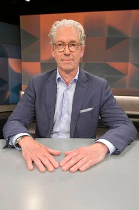 Andreas Gassen on the ARD talk show hart aber fair in Studio Adlershof Berlin, 05 04 2026 Foto:xM.xBehrensx xFuturexImagex hart_fair0405_6511