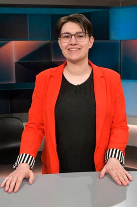 Clara Schlagowski on the ARD talk show hart aber fair in Studio Adlershof Berlin, 05 04 2026 Foto:xM.xBehrensx xFuturexImagex hart_fair0405_6521