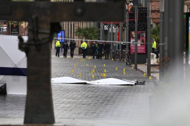Leipzig, Saxony, Germany, 05 05 2026 After a car drove into a crowd of people on Monday, the Grimmaische Straße crime scene was still cordoned off the following morning Copyright: xdtsxNachrichtenagenturx dts_117697