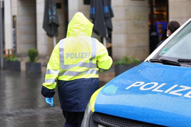 Leipzig, Saxony, Germany, 05 05 2026 After a car drove into a crowd of people on Monday, the Grimmaische Straße crime scene was still cordoned off the following morning Copyright: xdtsxNachrichtenagenturx dts_117707