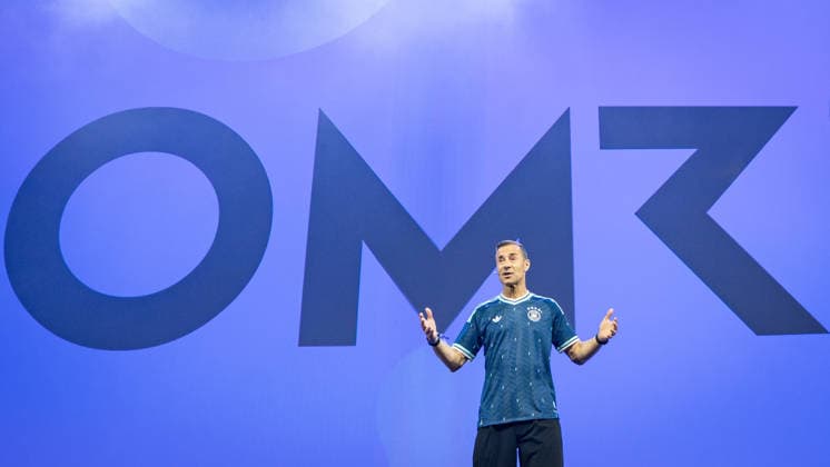 Presenter Kai Pflaume on the Conference Stage at the opening of the OMR26 Festival in Hamburg, Hamburg Hamburg Deutschland Messe