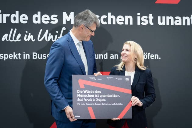 moreAttention, Respect Campaign, Berlin Presentation Advertising Campaign, Berlin, Federal Ministry of Transport, Deutsche Bahn, Patrick Schnieder, Federal Minister of Transport, Evelyn Palla, Chairwoman of the Executive Board Bahn Berlin Berlin GER