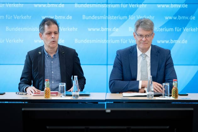 Taking office one year ago Review and outlook Berlin, Press conference, Review and outlook, Federal Minister of Transport Patrick Schnieder, Federal Ministry of Transport Berlin Berlin GER