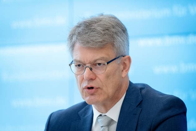 Taking office one year ago Review and outlook Berlin, Press conference, Review and outlook, Federal Minister of Transport Patrick Schnieder, Federal Ministry of Transport Berlin Berlin GER