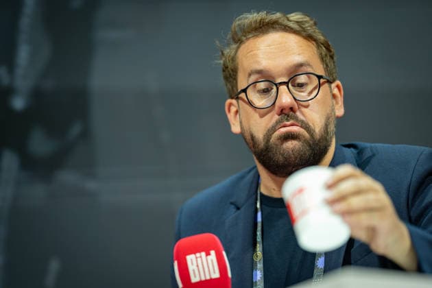 Paul Ronzheimer, journalist and podcaster during the recording of his podcast OMR26 Festival in Hamburg, Hamburg Hamburg Germany Fair