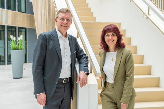 Annual press conference 2026 of the Saar Savings Banks Association on Tuesday 05 05 2026 in Saarbrücken In the picture from left Dr Christian Molitor, Managing Director of the Saar Savings Banks Association, and Cornelia Hoffmann Bethscheider, President of the Saar Savings Banks Association bub