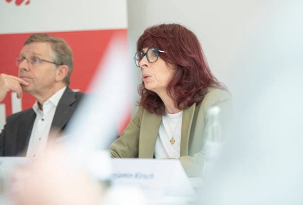 Annual press conference 2026 of the Saar Savings Banks Association on Tuesday 05 05 2026 in Saarbrücken In the picture Cornelia Hoffmann Bethscheider, President of the Saar Savings Banks Association bub