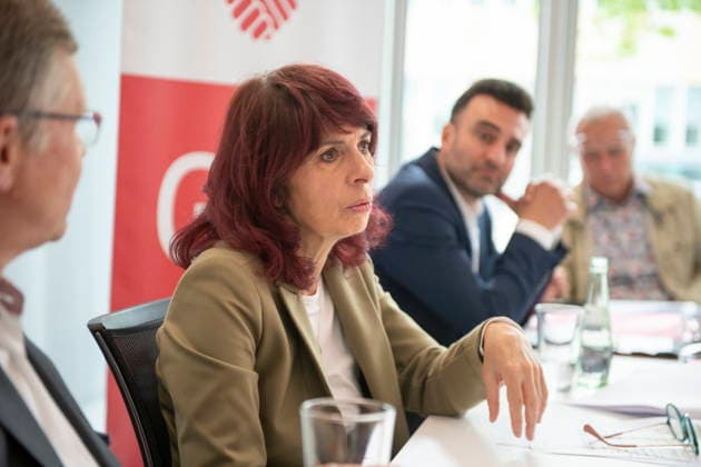 Annual press conference 2026 of the Saar Savings Banks Association on Tuesday 05 05 2026 in Saarbrücken In the picture Cornelia Hoffmann Bethscheider, President of the Saar Savings Banks Association bub
