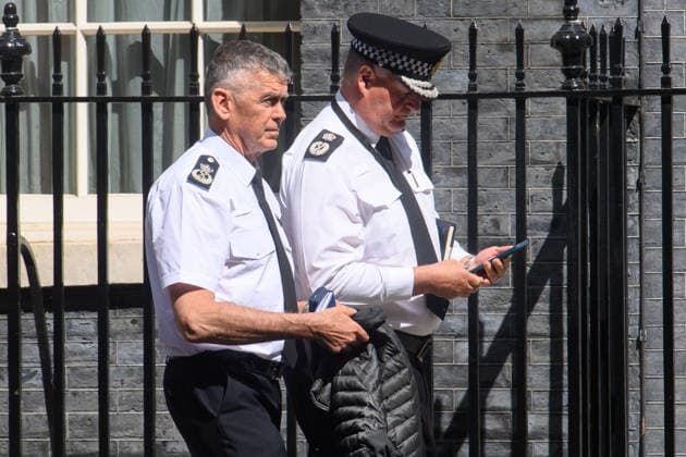 Antisemitism Meeting in Downing Street, London, UK - Tuesday 5 May 2026 Chief Constable Sir Andy Marsh - CEO College of Policing and Stephen Watson - Greater Manchester Police Chief Constable departs an Antisemitism Meeting in Downing Street, London, England, UK on Tuesday 5 May, 2026., Credit:Justin Ng Avalon UK, England, London, Downing Street Copyright: xJustinxNgx xAvalonx 1096687716