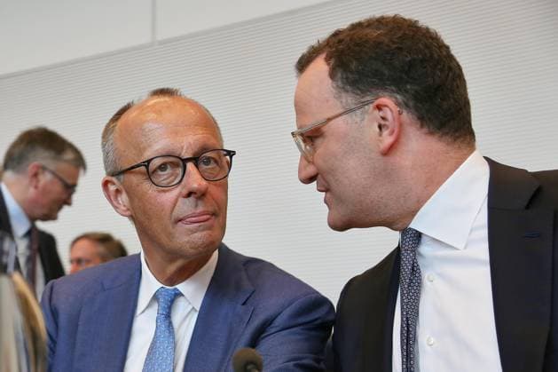 Berlin, Germany, 05 05 2026 German Bundestag Union parliamentary group meeting Federal Chancellor Friedrich Merz CDU and Jens Spahn before start Copyright: xdtsxNachrichtenagenturx dts_117800