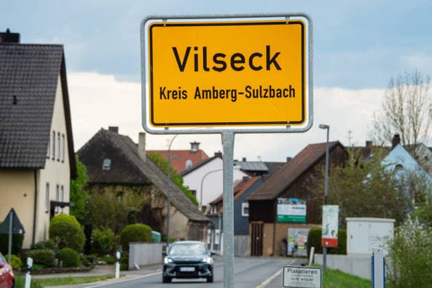 Planned US troop withdrawal at the entrance to Vilseck, 5,000 US soldiers are to be withdrawn from the Vilseck site, Vilseck, Bavaria, May 5, 2026 Germany, Vilseck, U