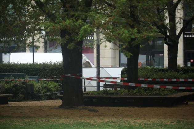 Leipzig city center cordoned off over a wide area to secure evidence A 33-year-old man from Leipzig crashed his car into a crowd of people in the pedestrian zone of Leipzig city center on Monday Two people were killed and numerous injured Only a bollard stopped the car at the end of Grimmaische Straße Leipzig, 05 05 2026 Copyright: xAgenturxMatthiasxWehnertx xM.xGränzdörferx