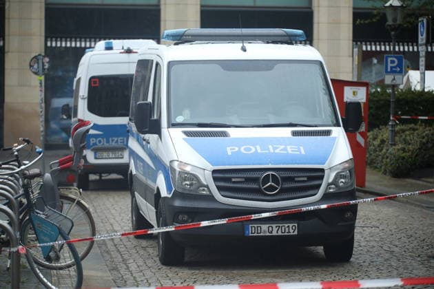 Leipzig city center cordoned off over a wide area to secure evidence A 33-year-old man from Leipzig crashed his car into a crowd of people in the pedestrian zone of Leipzig city center on Monday Two people were killed and numerous injured Only a bollard stopped the car at the end of Grimmaische Straße Leipzig, 05 05 2026 Copyright: xAgenturxMatthiasxWehnertx xM.xGränzdörferx