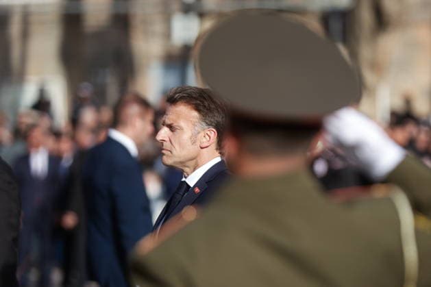 ARMENIA, GYUMRI - MAY 5, 2026: Emmanuel Macron, President of France, attends a ceremony to lay flowers at the memorial to the 1988 Spitak earthquake titled For the Innocent Victims, For the Merciful Hearts and situated in Vardanants Square Gyumri Armenia  - ZUMAt113 20260505_zaa_t113_298 Copyright: xAlexanderxPatrinx