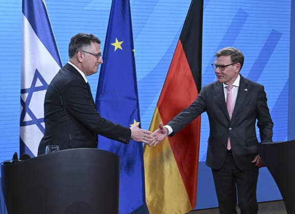 Johann Wadephul - Gideon Sa ar meeting in Berlin BERLIN, GERMANY - MAY 05: German Foreign Minister Johann Wadephul and Israeli Foreign Minister Gideon Sa ar hold a joint press conference at the Federal Foreign Office in Berlin, Germany, on May 05, 2026. Halil Sagirkaya Anadolu Berlin Germany. Editorial use only. Please get in touch for any other usage.  Copyright: x2026xAnadoluxHalilxSagirkayax