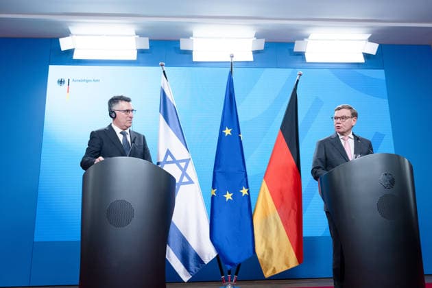 Foreign Minister Johann Wadephul, Gideon Saar, Israel Federal Foreign Office, Berlin, Press meeting, Foreign Minister Johann Wadephul, Gideon Saar, Israel Berlin Berlin GER