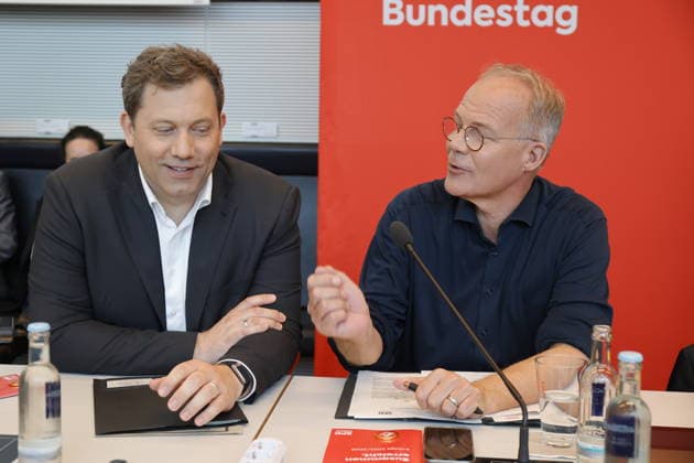 Lars Klingbeil, SPD, Federal Minister of Finance, Chairman of the SPD parliamentary group in the Bundestag, Matthias Miersch, Germany, Berlin, Reichstag, SPD parliamentary group in the Bundestag