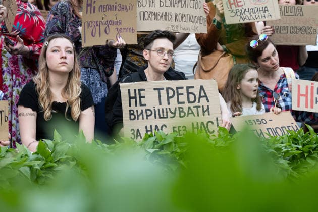 Ukrainians protest against the project of the civil code KYIV, UKRAINE - MAY 05: Ukrainians attend a rally holding banners and placards to protest against the project of the civil code (law project no. 15150) in Kyiv, Ukraine on May 05, 2026. Danylo Antoniuk Anadolu Kyiv Ukraine. Editorial use only. Please get in touch for any other usage.  Copyright: x2026xAnadoluxDanyloxAntoniukx