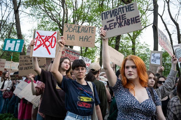 Ukrainians protest against the project of the civil code KYIV, UKRAINE - MAY 05: Ukrainians attend a rally holding banners and placards to protest against the project of the civil code (law project no. 15150) in Kyiv, Ukraine on May 05, 2026. Danylo Antoniuk Anadolu Kyiv Ukraine. Editorial use only. Please get in touch for any other usage.  Copyright: x2026xAnadoluxDanyloxAntoniukx