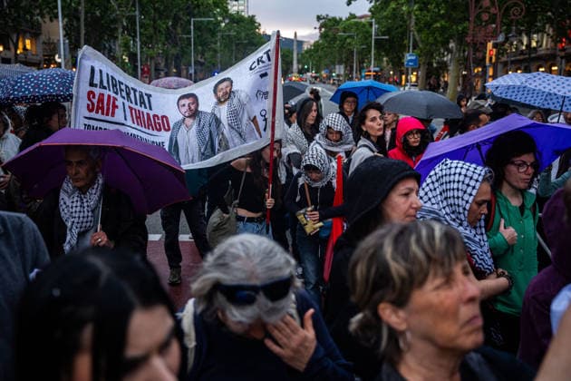 May 5, 2026, Barcelona, Barcelona, Spain: Protesters at the EU headquarters in Barcelona demand the release of Global Sumud Flotilla activists Saif Abukeshek and Thiago oÂvila, whose detention in Israel was extended for six more days. The group was intercepted in international waters while sailing to Gaza. Barcelona Spain  - ZUMAa239 20260505_zip_a239_010 Copyright: xMarcxAsensioxClupesx