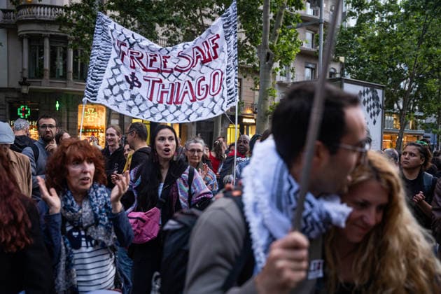 May 5, 2026, Barcelona, Barcelona, Spain: Protesters at the EU headquarters in Barcelona demand the release of Global Sumud Flotilla activists Saif Abukeshek and Thiago oÂvila, whose detention in Israel was extended for six more days. The group was intercepted in international waters while sailing to Gaza. Barcelona Spain  - ZUMAa239 20260505_zip_a239_017 Copyright: xMarcxAsensioxClupesx