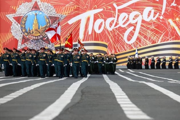Rehearsal for the 81st Victory Day Parade in St. Petersburg, Russia - 05 May 2026 Military units march across Palace Square along the white pavement markings during a rehearsal for the 81st Victory Day Parade in St. Petersburg. The rehearsal of parade units on foot took place on Palace Square in St. Petersburg in preparation for the 81st anniversary of Victory in the Great Patriotic War. Units of the Leningrad Military District, cadets from military academies, and representatives of law enforcement agencies participated in the training. The specialists practiced their marching skills and drill techniques accompanied by a combined military orchestra. On May 9, 1945 (Moscow time), the Act of Unconditional Surrender of Germany came into force. Copyright: xArtemxPriakhinx xSOPAxImagesx APR_8055