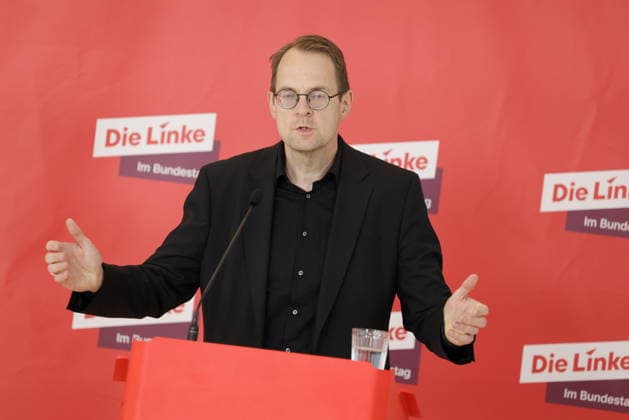 Germany, Berlin, Reichstag, Left Party parliamentary group in the Bundestag, Press conference with Sören Pellmann